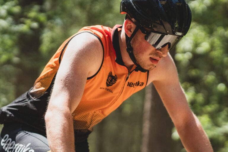 Grand Prix Kaczmarek Electric MTB 2025 – sportowe emocje i malownicza trasa z Parkiem Interior w roli gospodarza